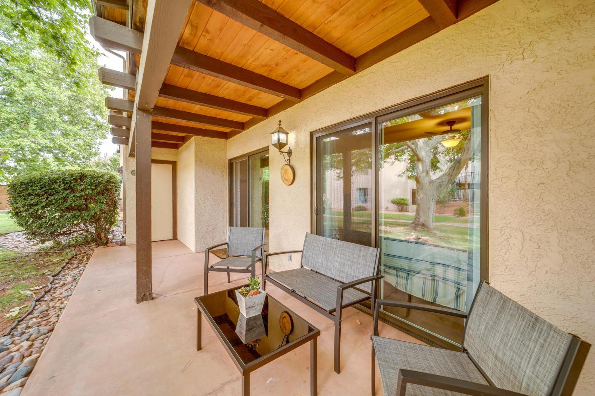 Cozy Sedona Oasis With Pool And Hot Tub Access! Lejlighed Eksteriør billede